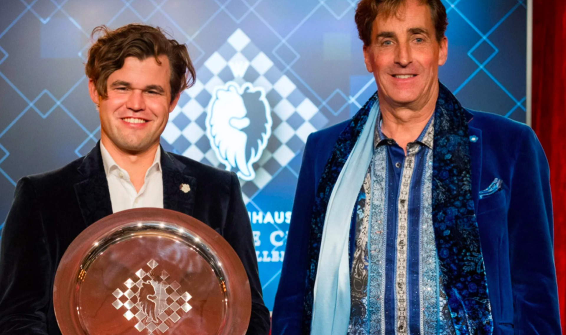 Magnus Carlsen and Jan Henric Buettner